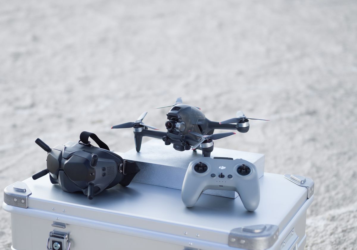 Pierwszy lot dronem – o czym należy pamiętać?